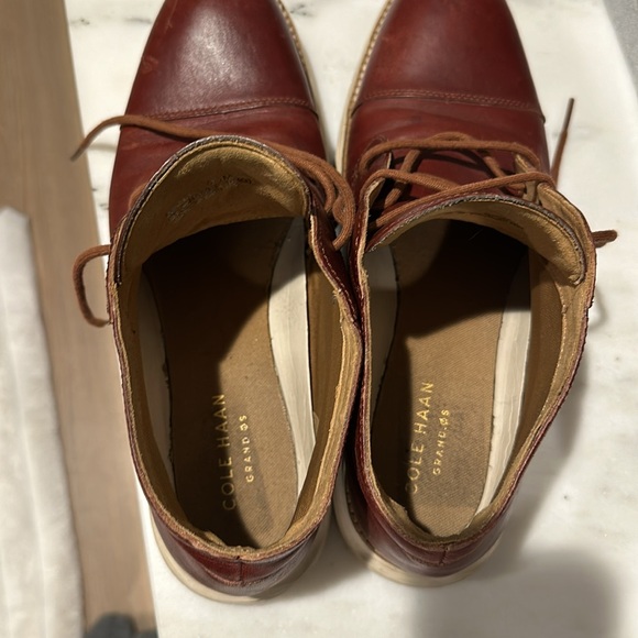 Men’s brown  Cole Haan boot - Picture 7 of 7